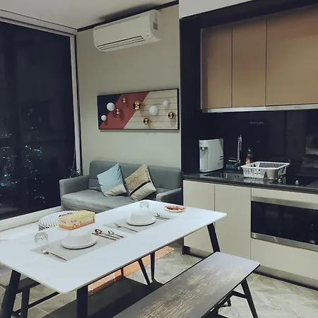 Scarletz Suites Klcc By Luxe Suites Kuala Lumpur Ruang foto